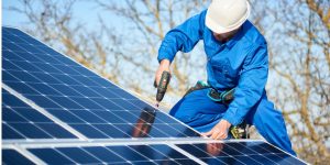 Installation Maintenance Panneaux Solaires Photovoltaïques à Puisieux-et-Clanlieu